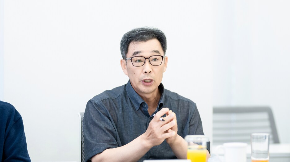 발언 중인 고덕면 주민자치회 사무국장 홍성동 위원