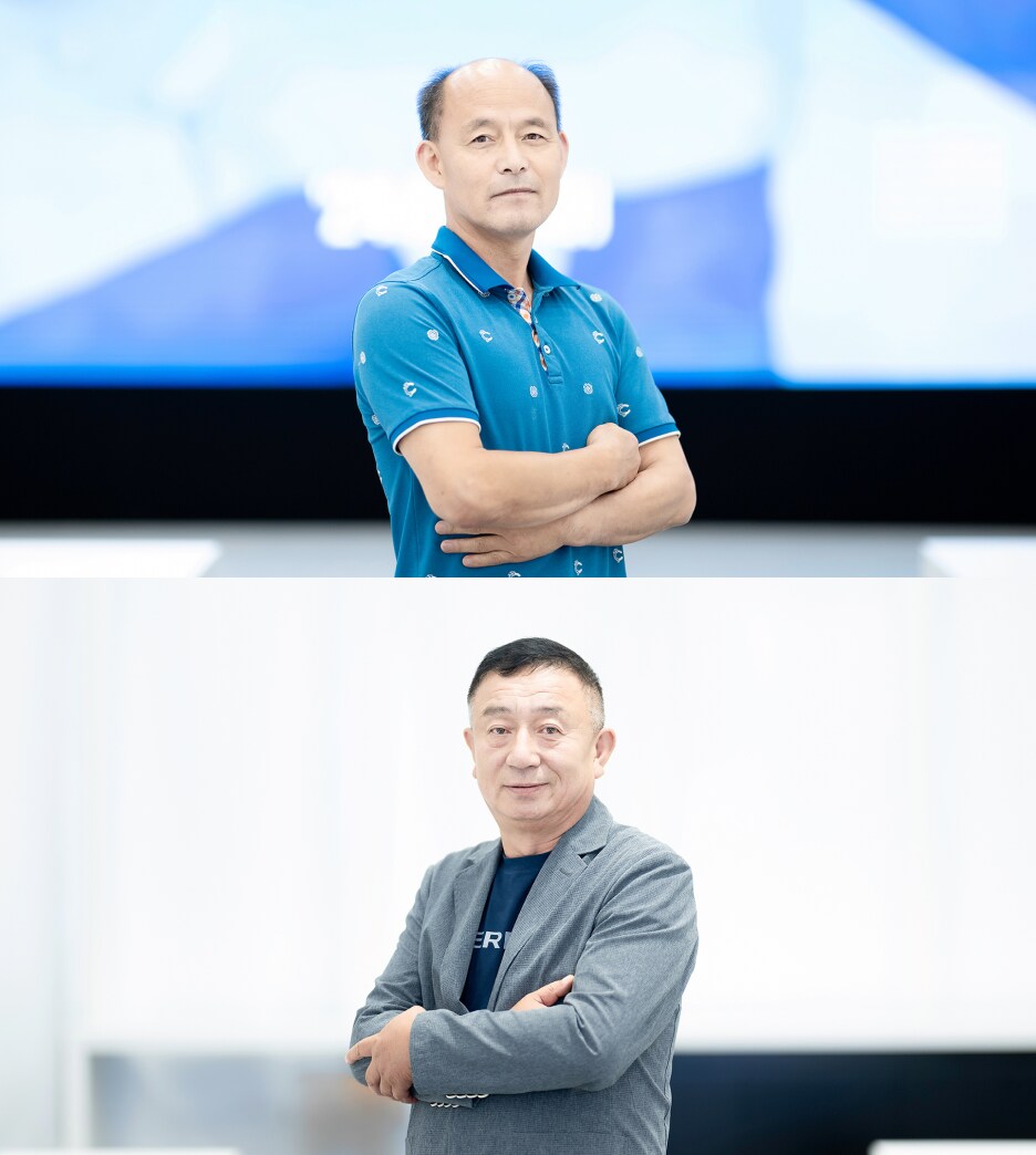 참여 소감을 밝히는 중앙동 통장협의회장 조정수 위원과 세교동 새마을지도자협의회장 우제욱 대표위원