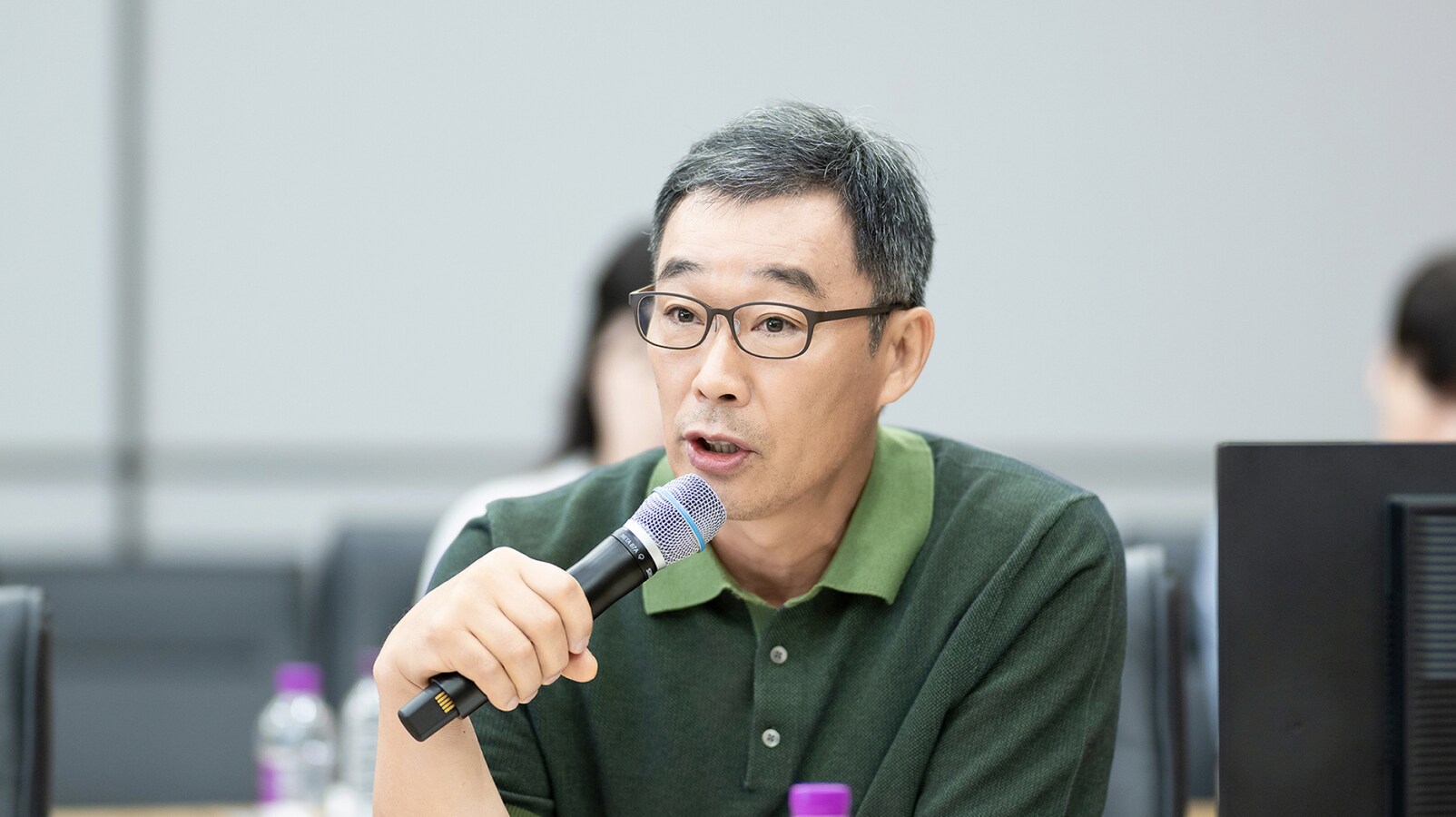 발언 중인 고덕면 주민자치회 사무국장 홍성동 위원