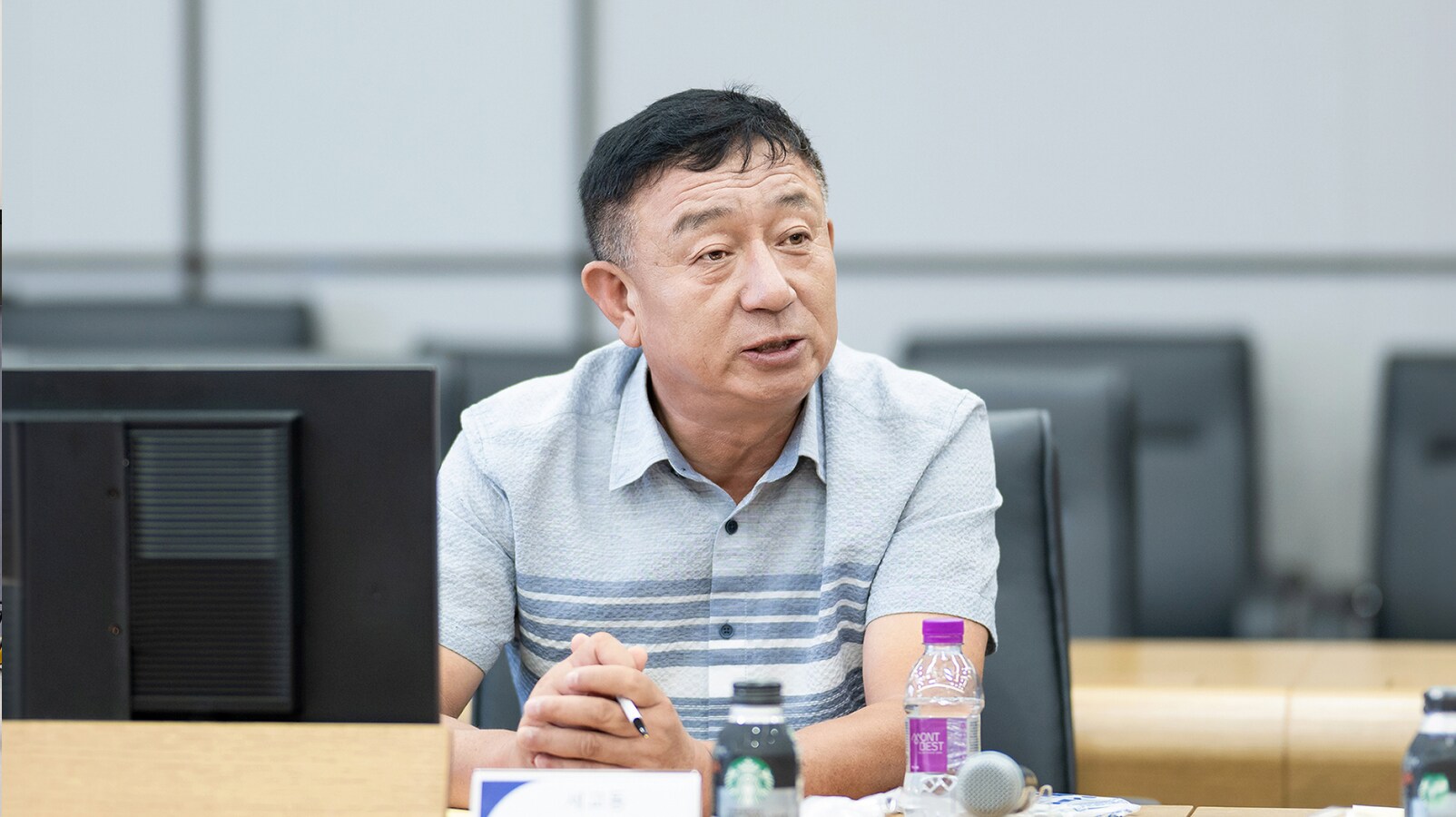 발언 중인 우제욱 대표위원