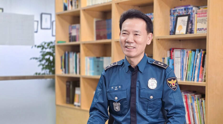 2026년 용인 소통협의회에 새롭게 위촉된 소감을 전하는 전병문 고매파출소장