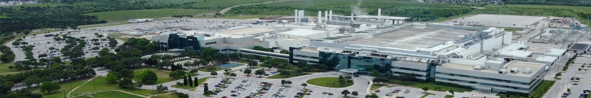 an aerial view of Samsung semiconductor manufacturing facility