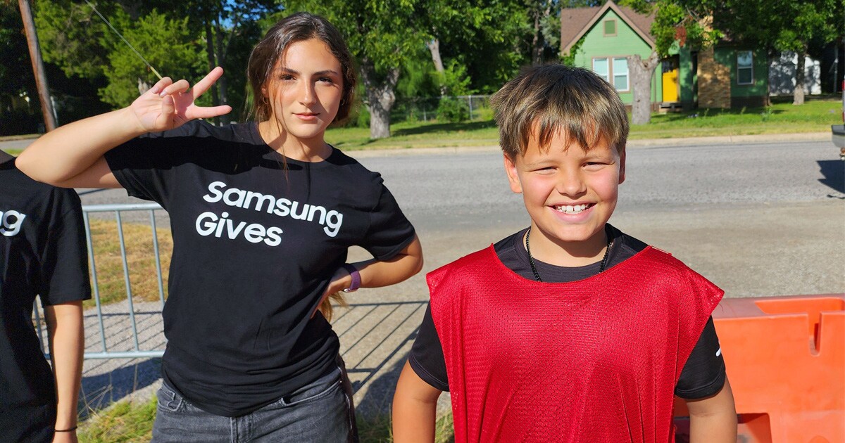 College intern, Sofia Anchia, left, volunteering with the Boys and Girls Club of East Williamson County. 