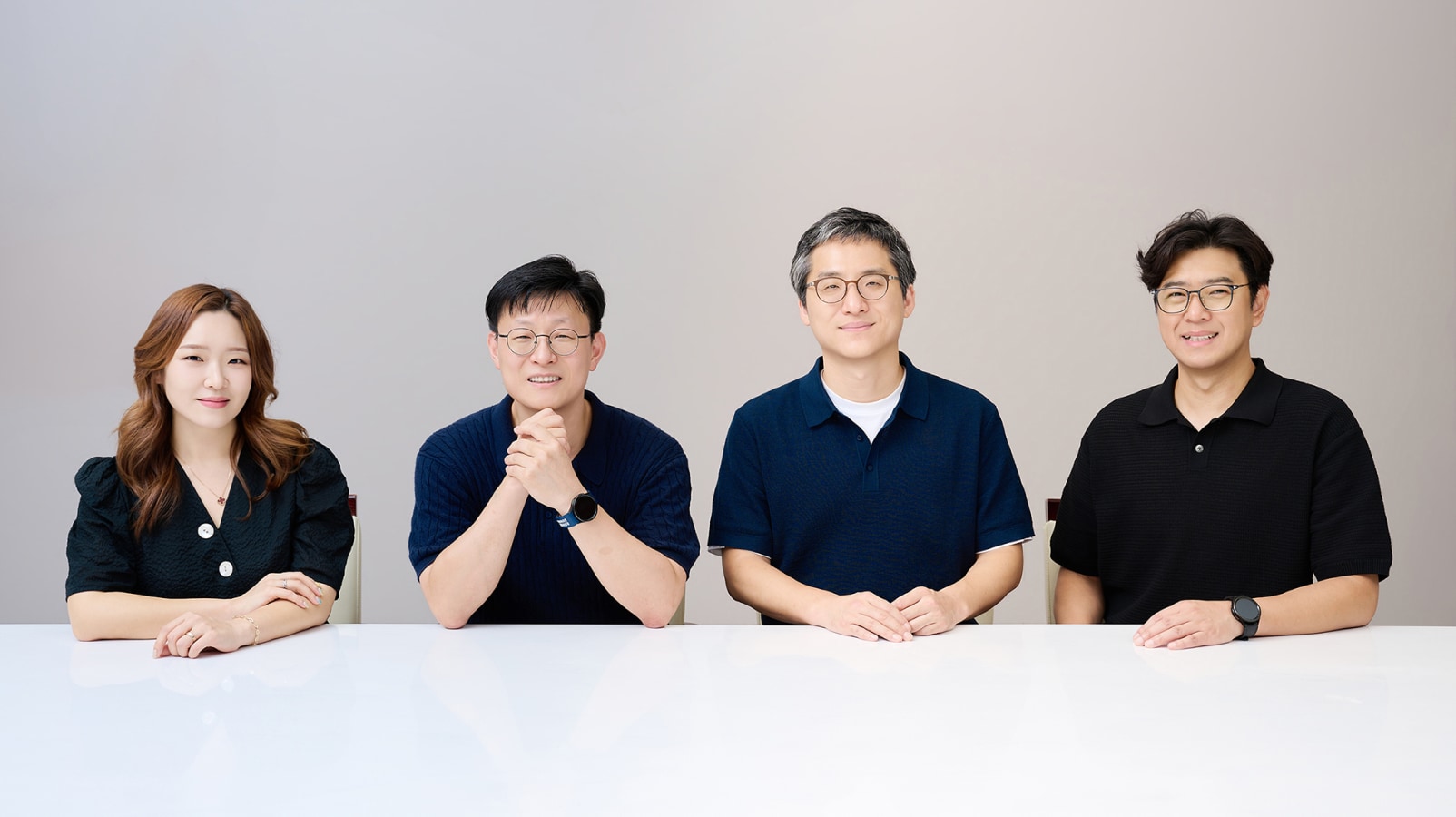From left, Jiyeon Shin, Byoung-Hee Kim, Dawoon Jeong, and Sangsoo Park, who participated in the development of V10 BV-NAND