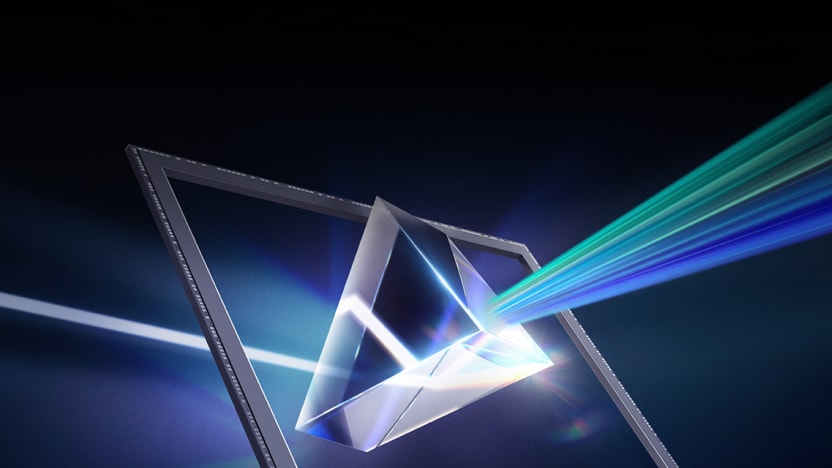 A stylized digital illustration highlighting the Samsung ISOCELL JNP sensor's nanoprism technology with light refraction effects and abstract crystal shapes.