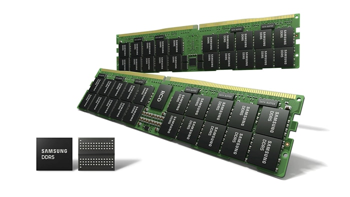 SAMSUNG DDR5과 EUV DDR5 D램이 함께 보입니다.