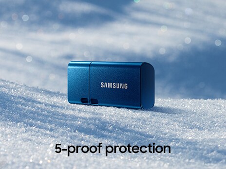 Type-C™ is placed on a snow field. Below it is written ‘5-proof protection’.