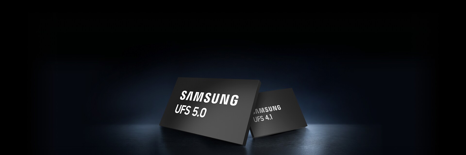 UFS 4.1 제품과 UFS 5.0 제품 칩 이미지