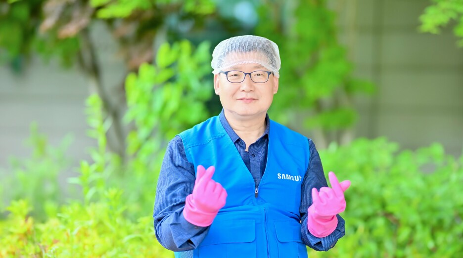 김치 나눔 봉사활동 행사에 참여한 이동범 위원