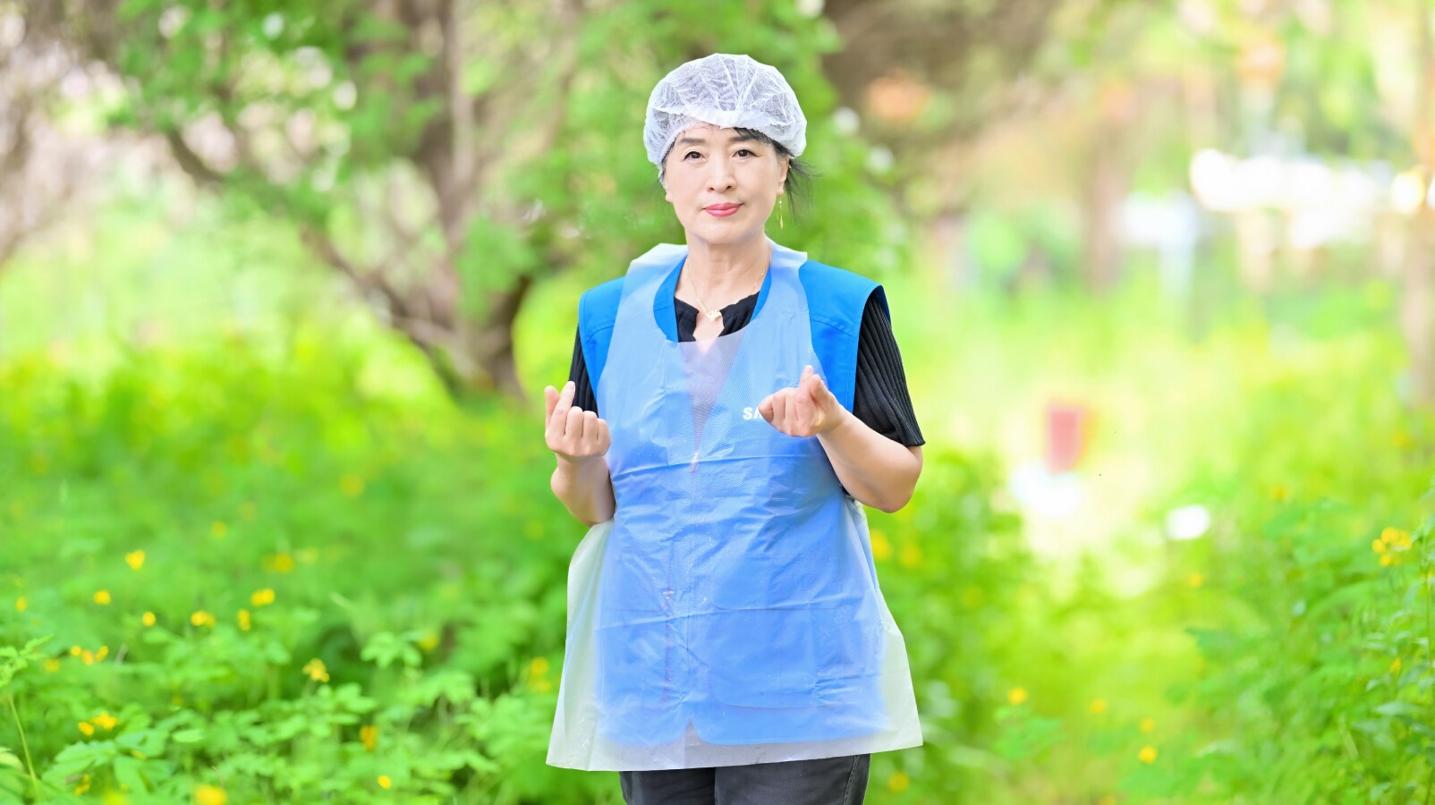 전날부터 양념을 준비하며 김치 나눔 봉사활동에 참여한 김영숙 간사