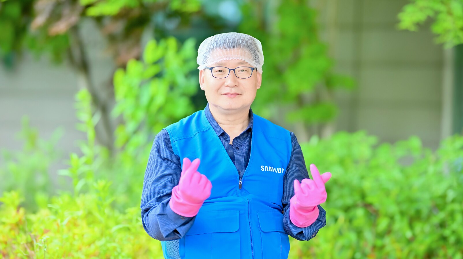김치 나눔 봉사활동 행사에 참여한 이동범 위원